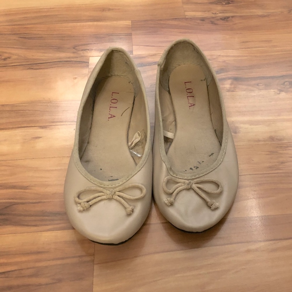 Women’s Nude Ballet Flats